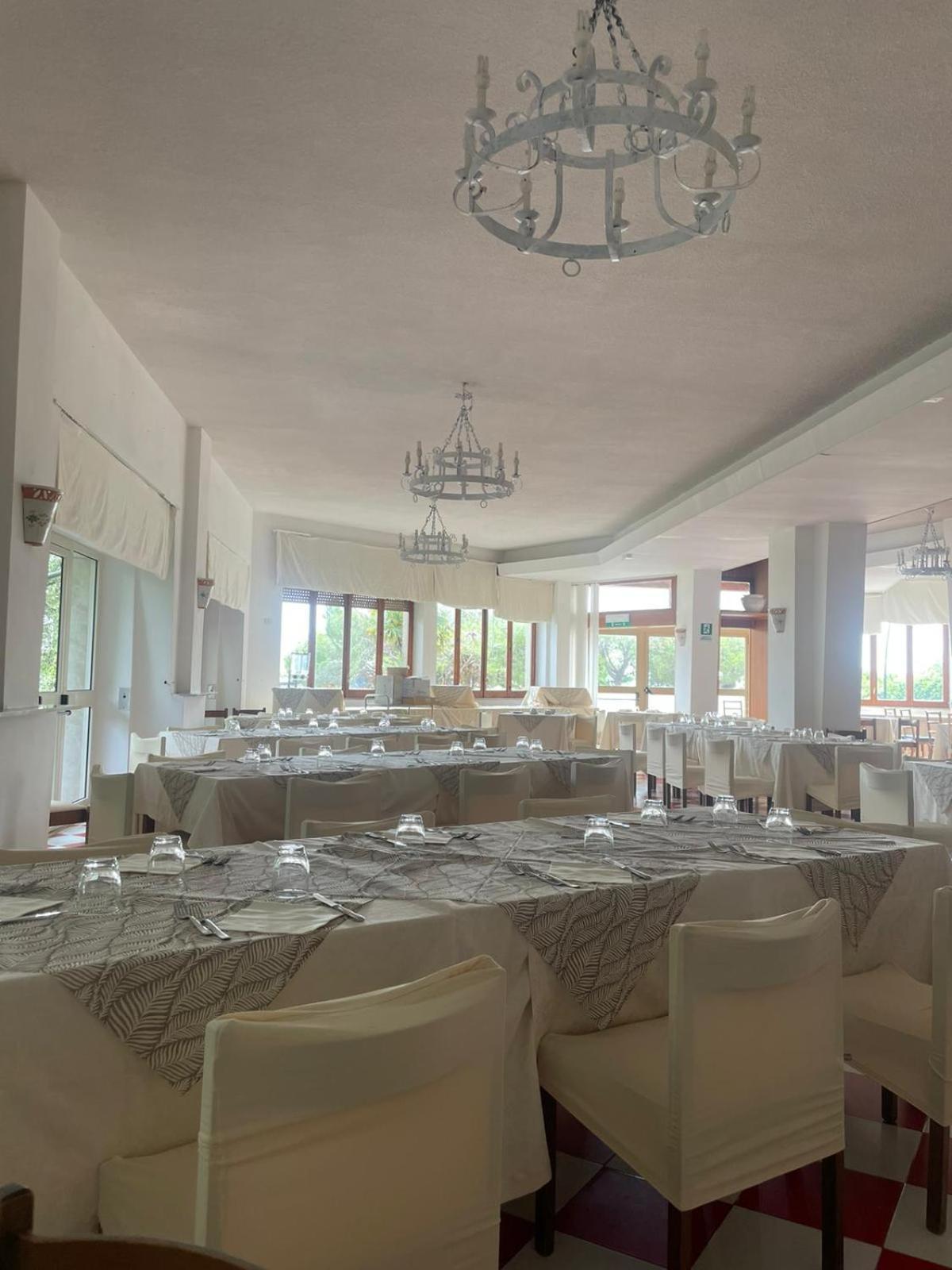 Hotel Royal วิลลัมมาเร ภายนอก รูปภาพ
